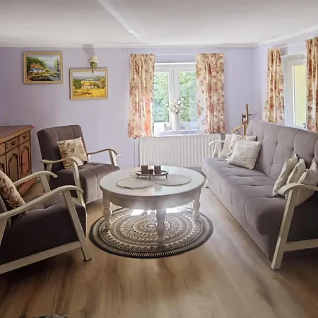 Wsiowa مزرعة للإقامة *